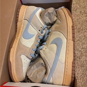 Nike Dunks Low